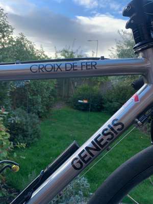 Genesis Croix de Fer 931