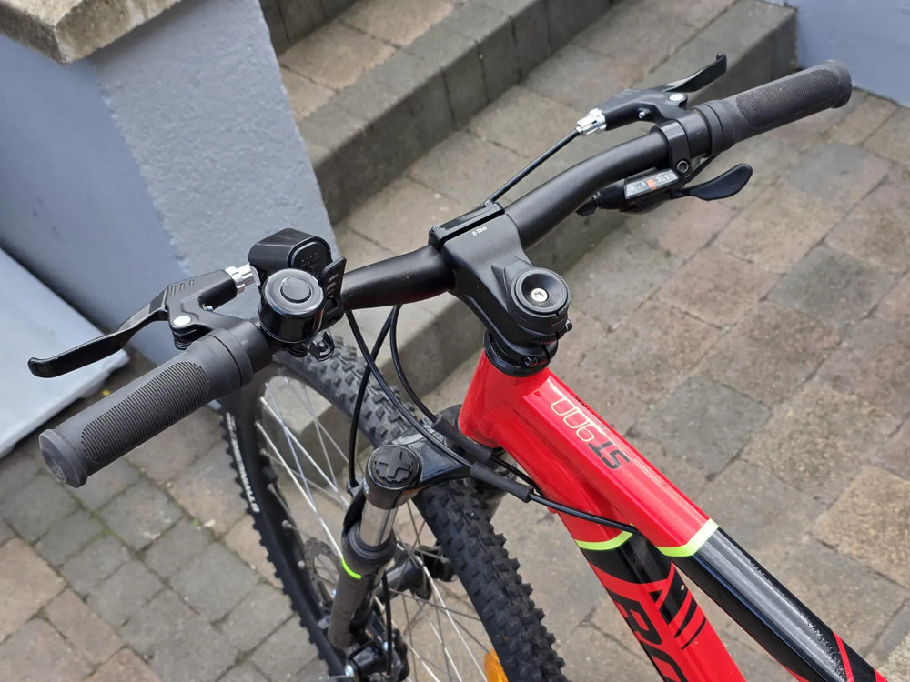 ROCKRIDER Kids' 24-inch lightweight aluminium mountain bike 2023