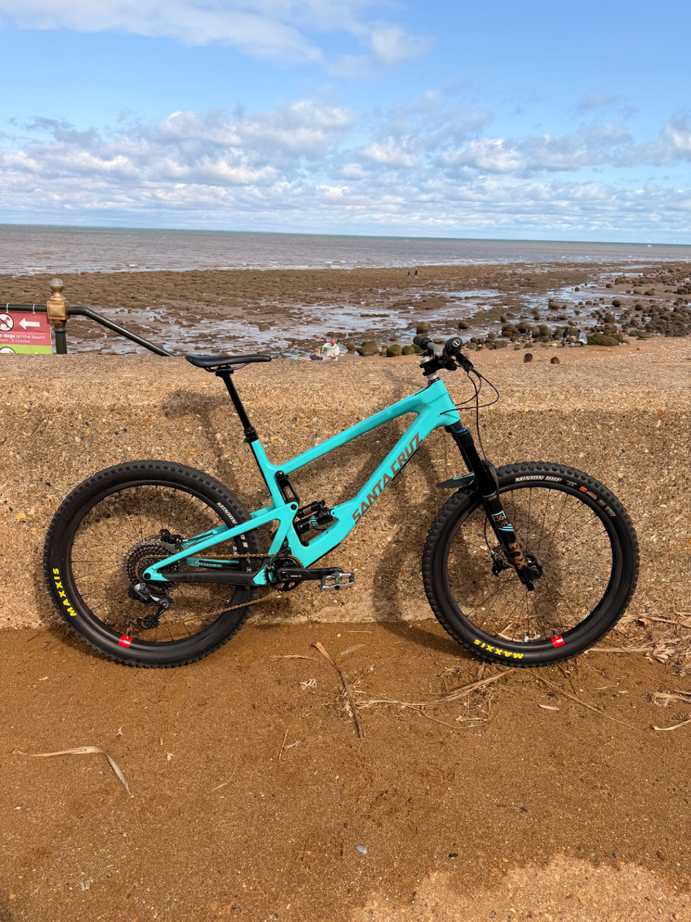 Santa Cruz Bronson Carbon CC X0 Axs 2025