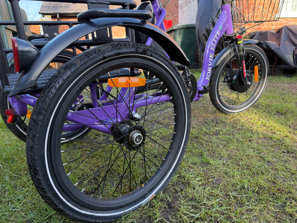 Jorvik Easy Step Folding ateike 2025