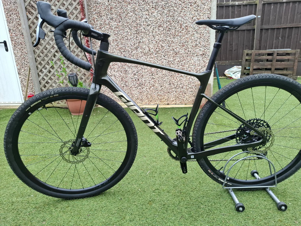 Giant Revolt Advanced 1 2022