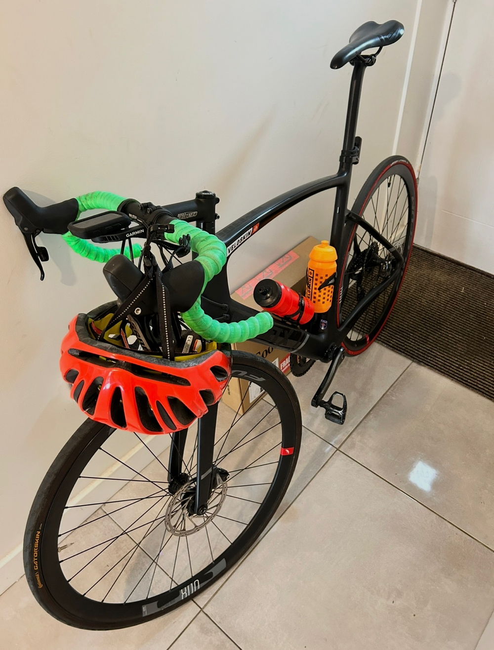 Planet X EC-130E Rivet Rider Disc SRAM Force 22 Carbon 2021