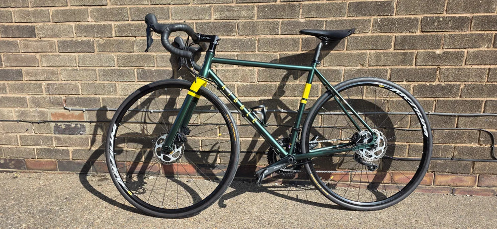 Ribble Endurance 725 Disc - Shimano 105 2022