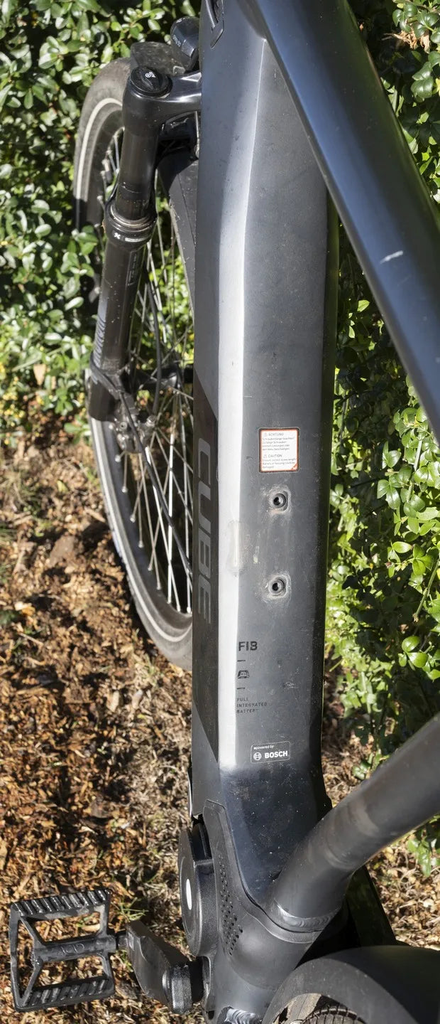 CUBE Kathmando Hybrid One 500 2021