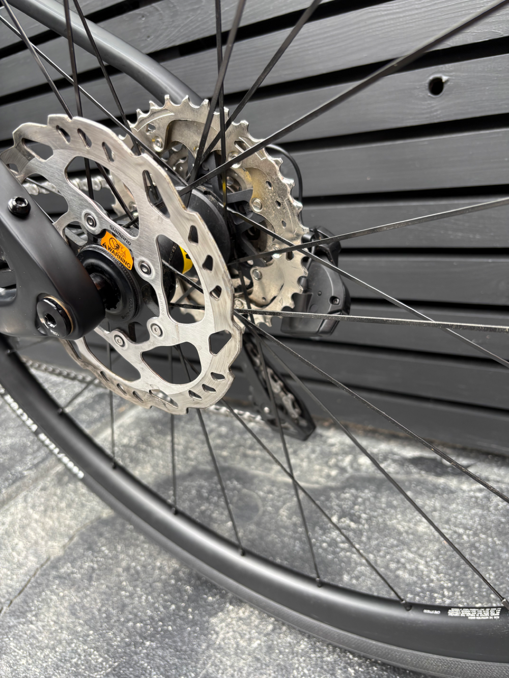 Ribble Endurance 725 Disc - Enthusiast, Shimano 105 Di2 2024