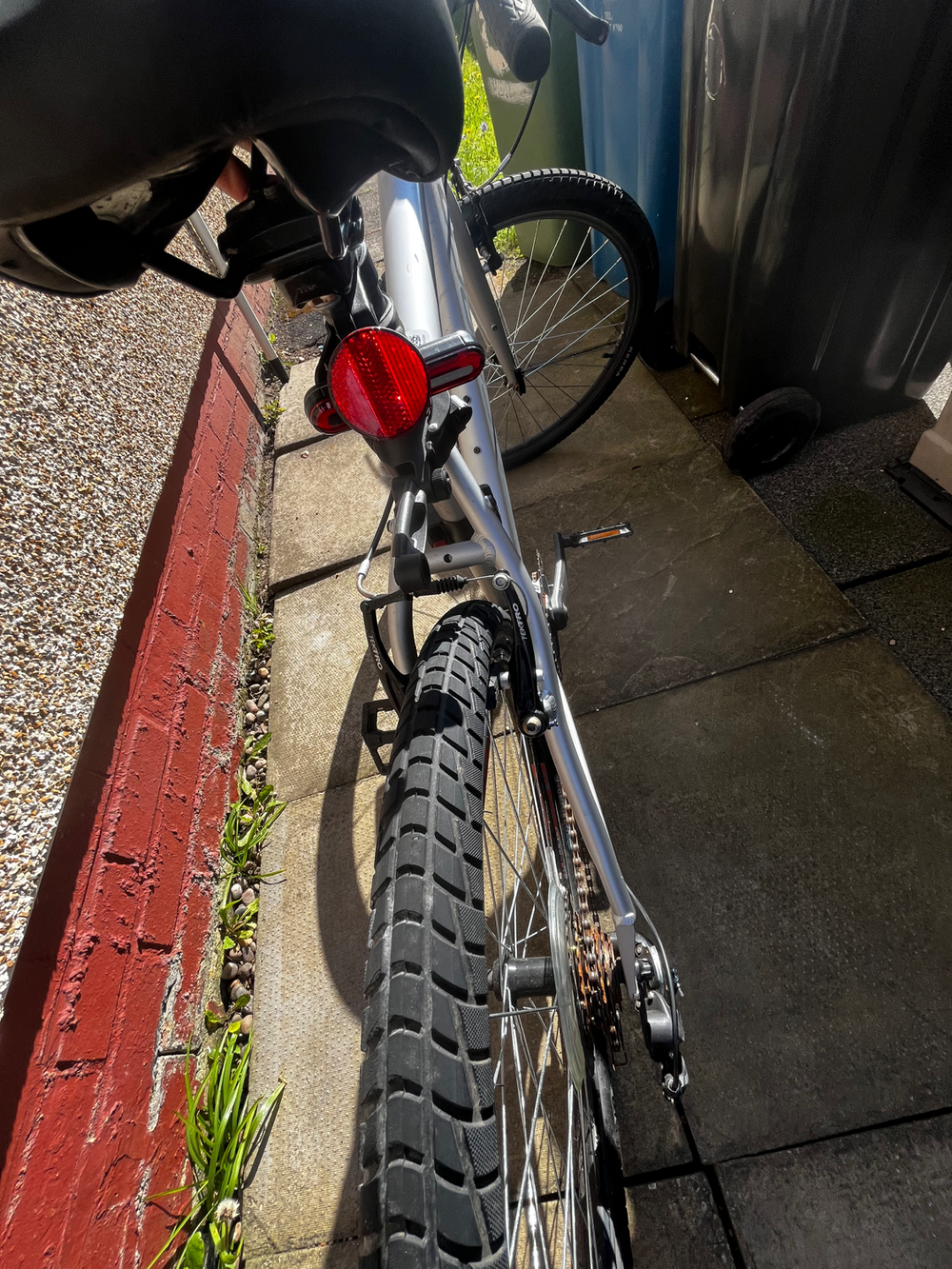 Carrera Parva Mens Hybrid Bike Limited Edition 2020