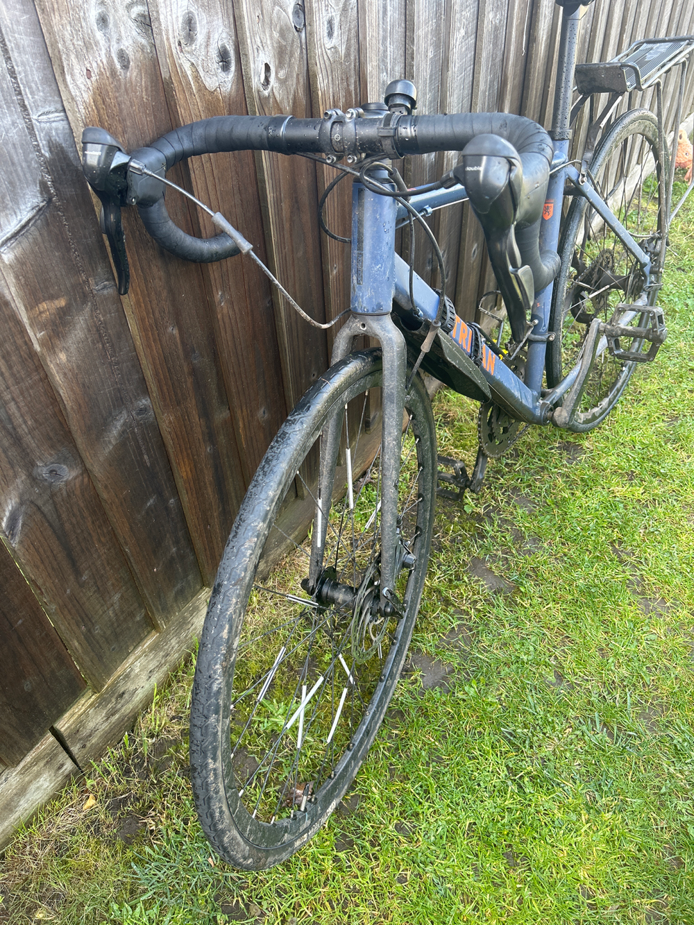 Triban RC 120 Disc UK Bike 2020