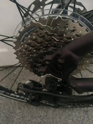 Boardman HYB 8 6 M 2024