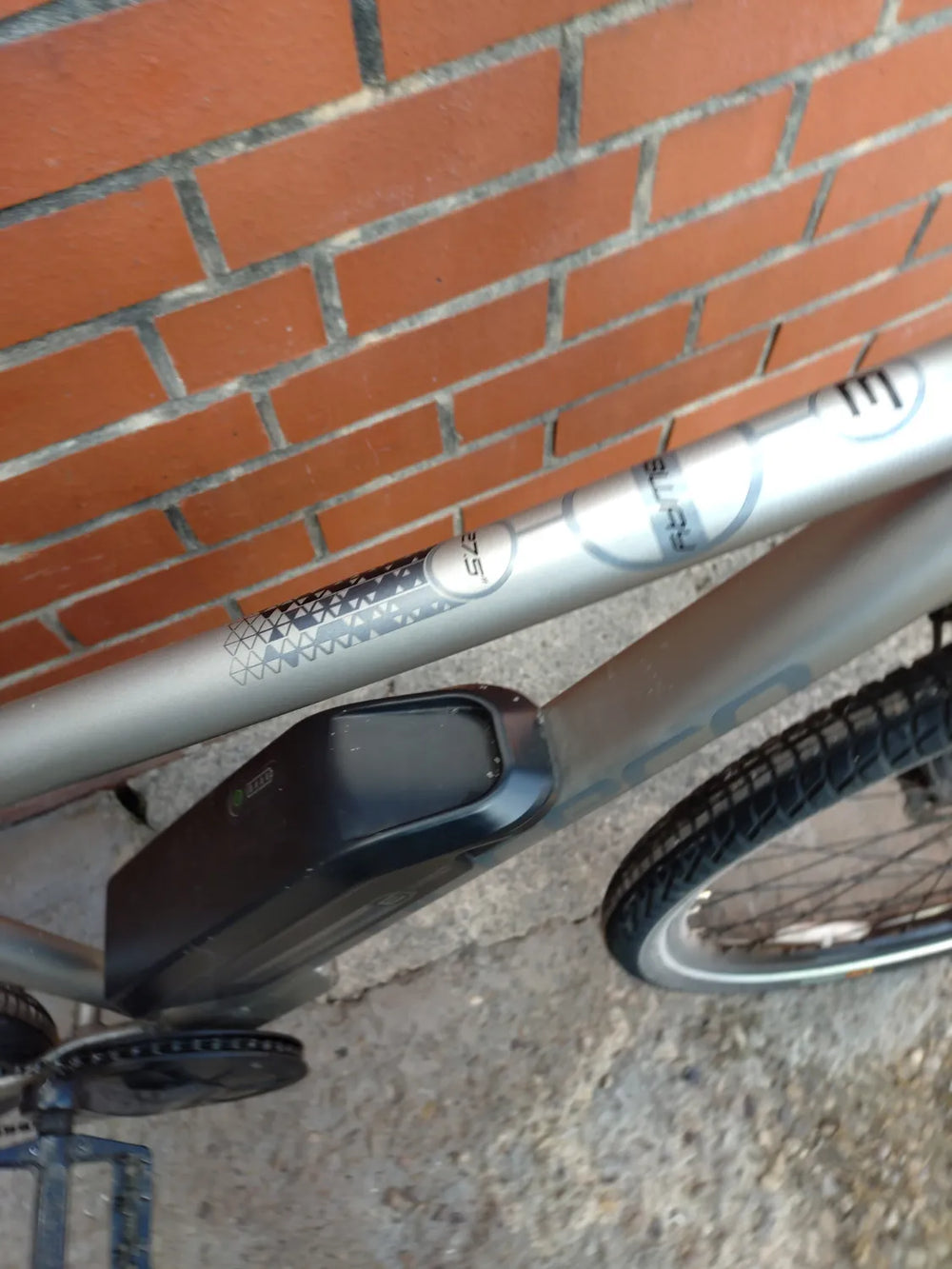 Carrera Subway E Mens Electric Hybrid Bike 2.0 2022