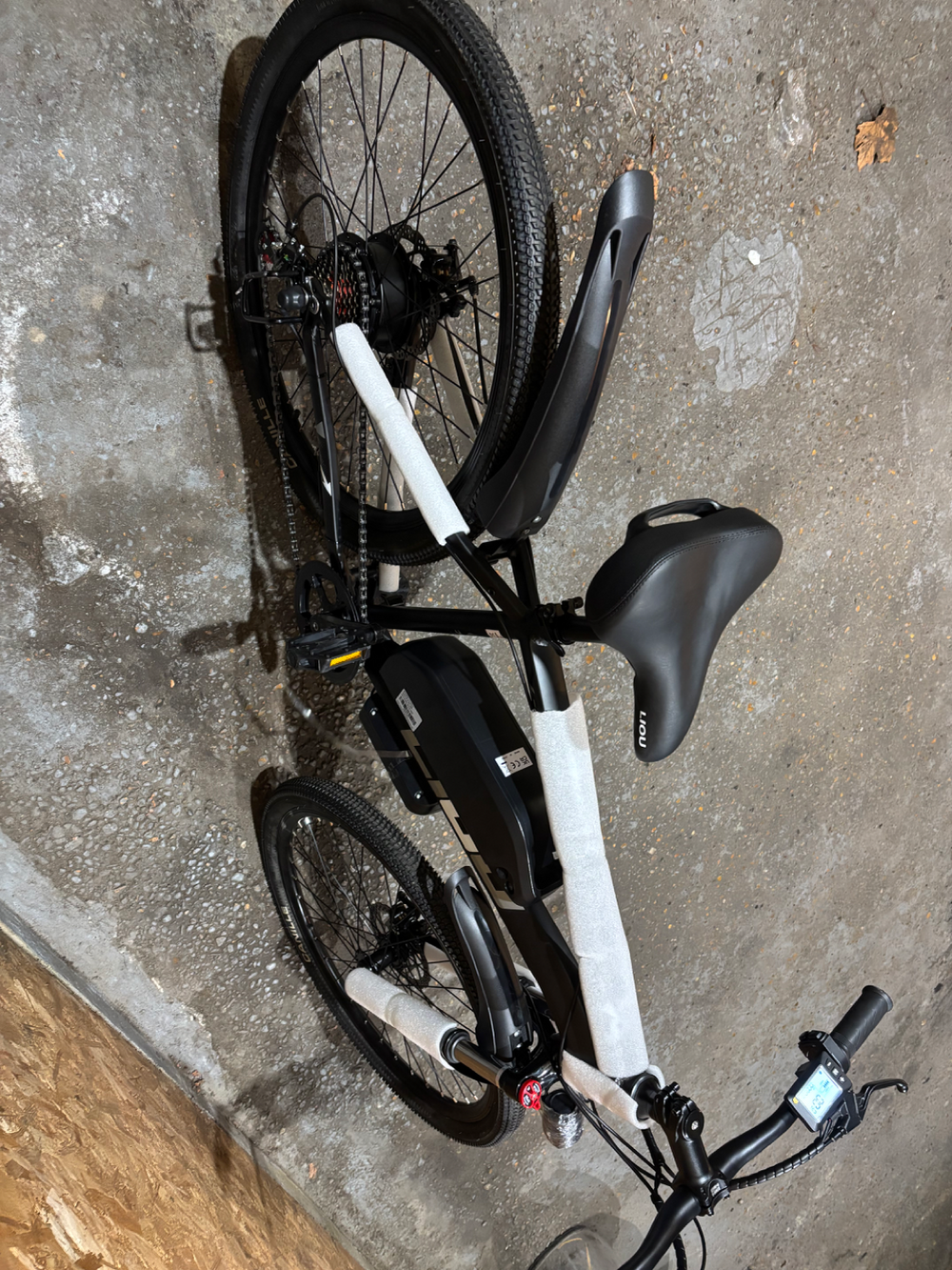 Liou  Explorer,/Traveler 2025