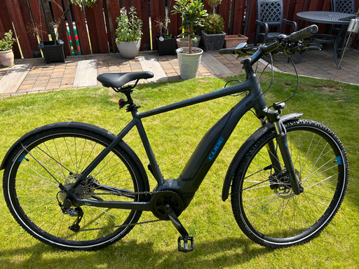 Cube Nature Hybrid One 400 2020
