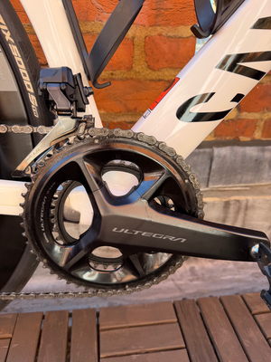 Canyon Aeroad CF SLX 8 Di2 2025