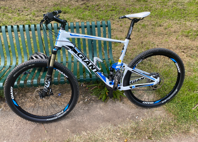 Giant Anthem 1 2019