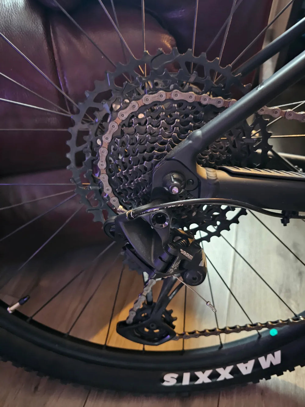 Scott Aspect 910 2023