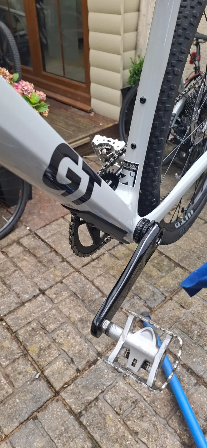 GT Grade Carbon X 2024