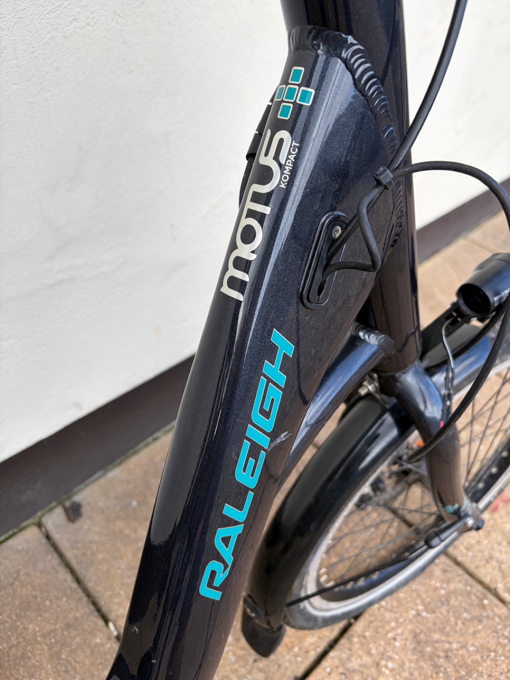 Raleigh Motus Kompact 2024