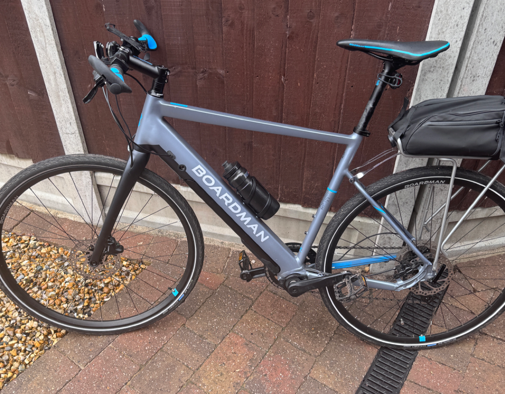 Boardman HYB 8.9e 2023