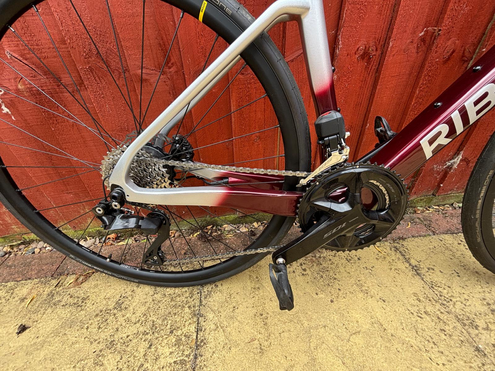 Ribble Endurance 725 Disc - Enthusiast, Shimano 105 Di2 2022
