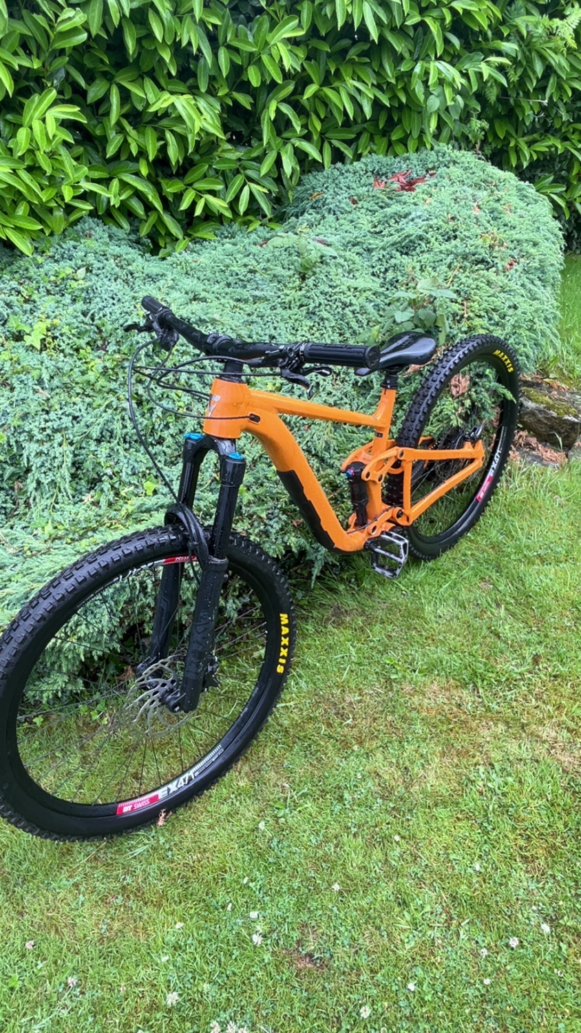 Giant Trance X 2 2024