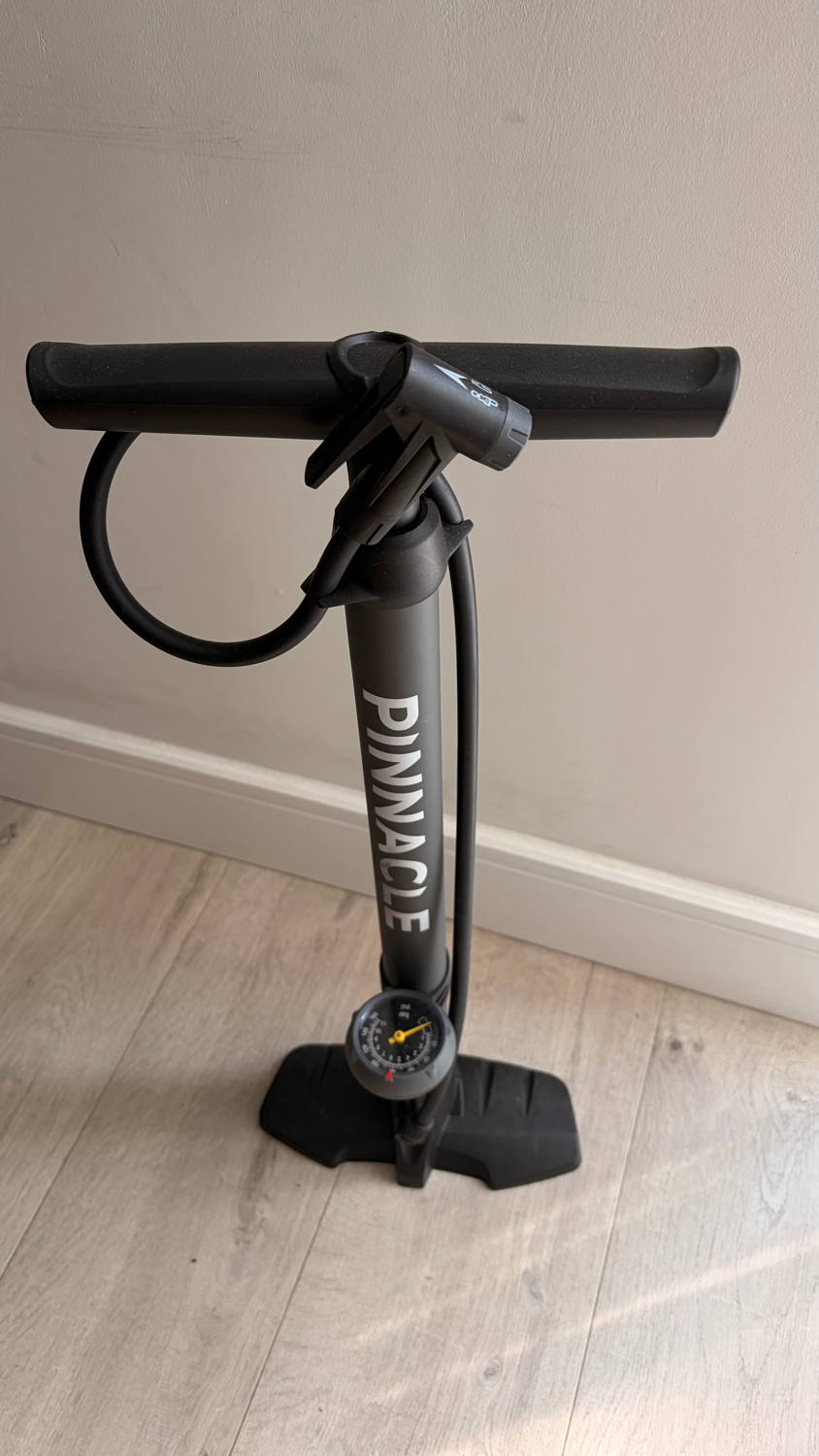 Carrera Crossfire 2 - MEDIUM18 INCH FRAME 2019
