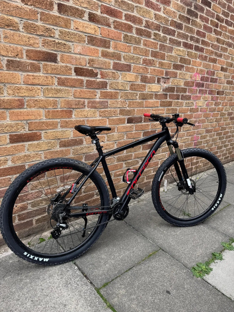 Carrera Hellcat 2023