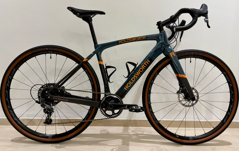 Planet X Holdsworth Mystique Carbon 2022