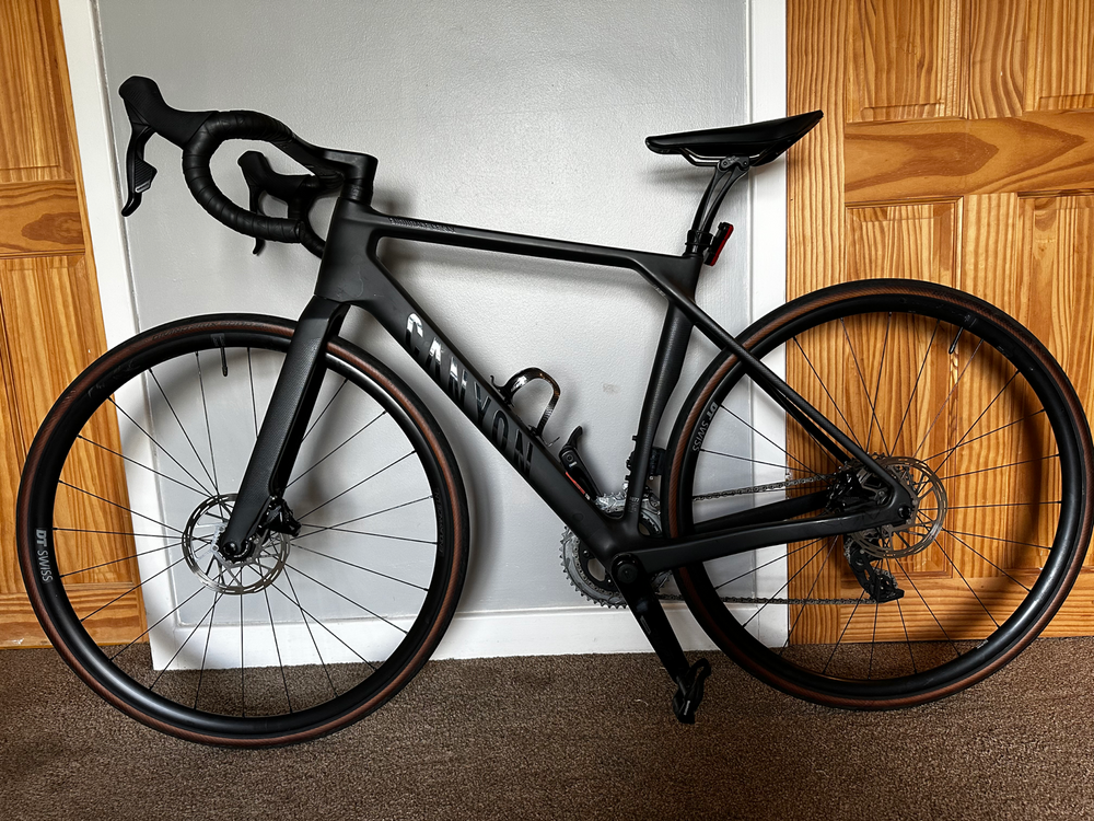 Canyon Aeroad CF SLX 7 eTap 2024