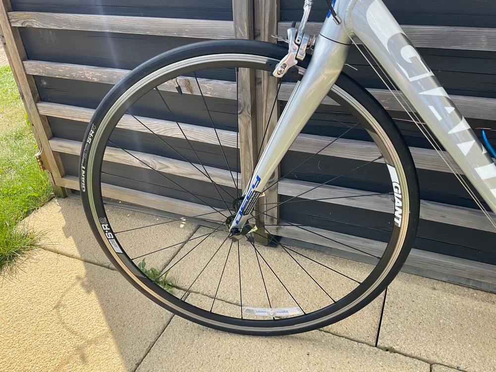 Giant Defy 2 2013
