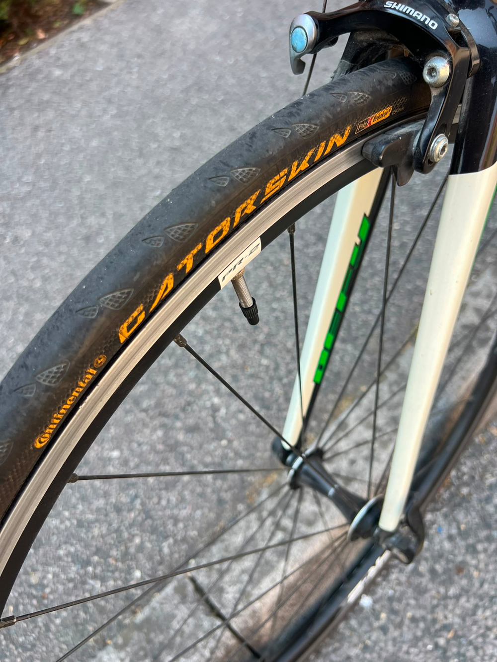 Giant Defy 0 2015