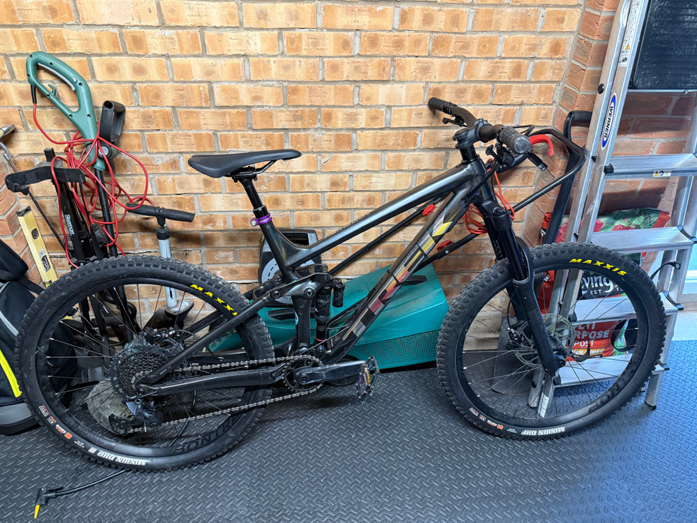 Trek Remedy 8 27.5 2021