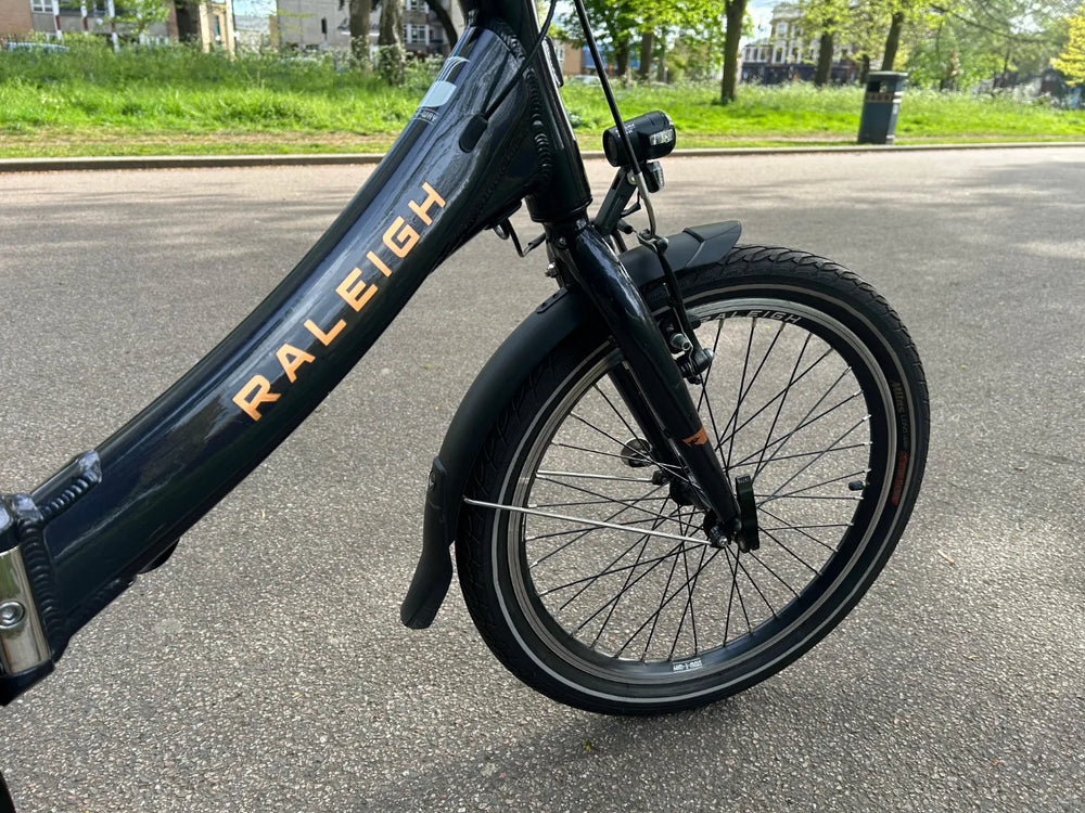 Raleigh Stowaway Folding 2025