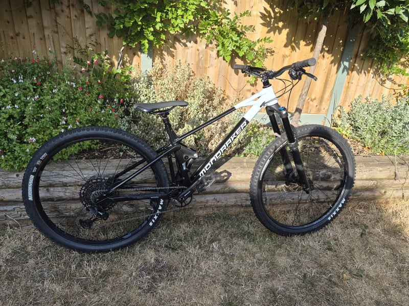 Mondraker Raze Alloy 2025