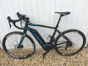 Giant Road-E+ 1 2017