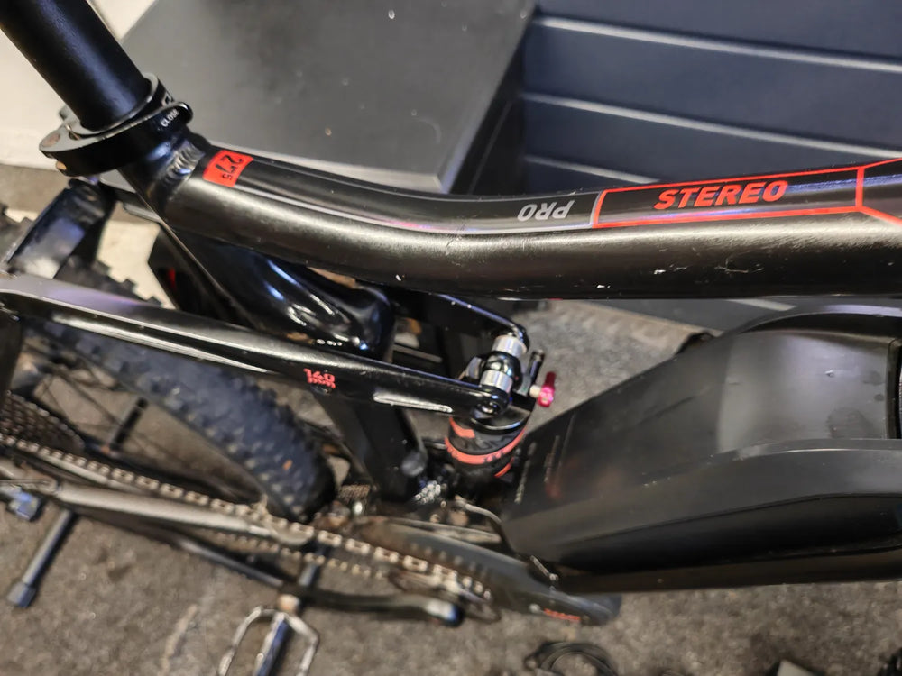 Cube Stereo Hybrid 140 Pro 500 27.5 2020