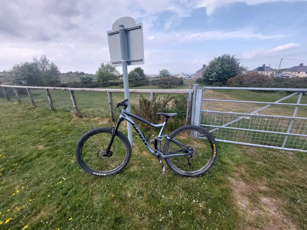 Giant Giant Trance 29 2 Full Suspension Mountain Bike Black