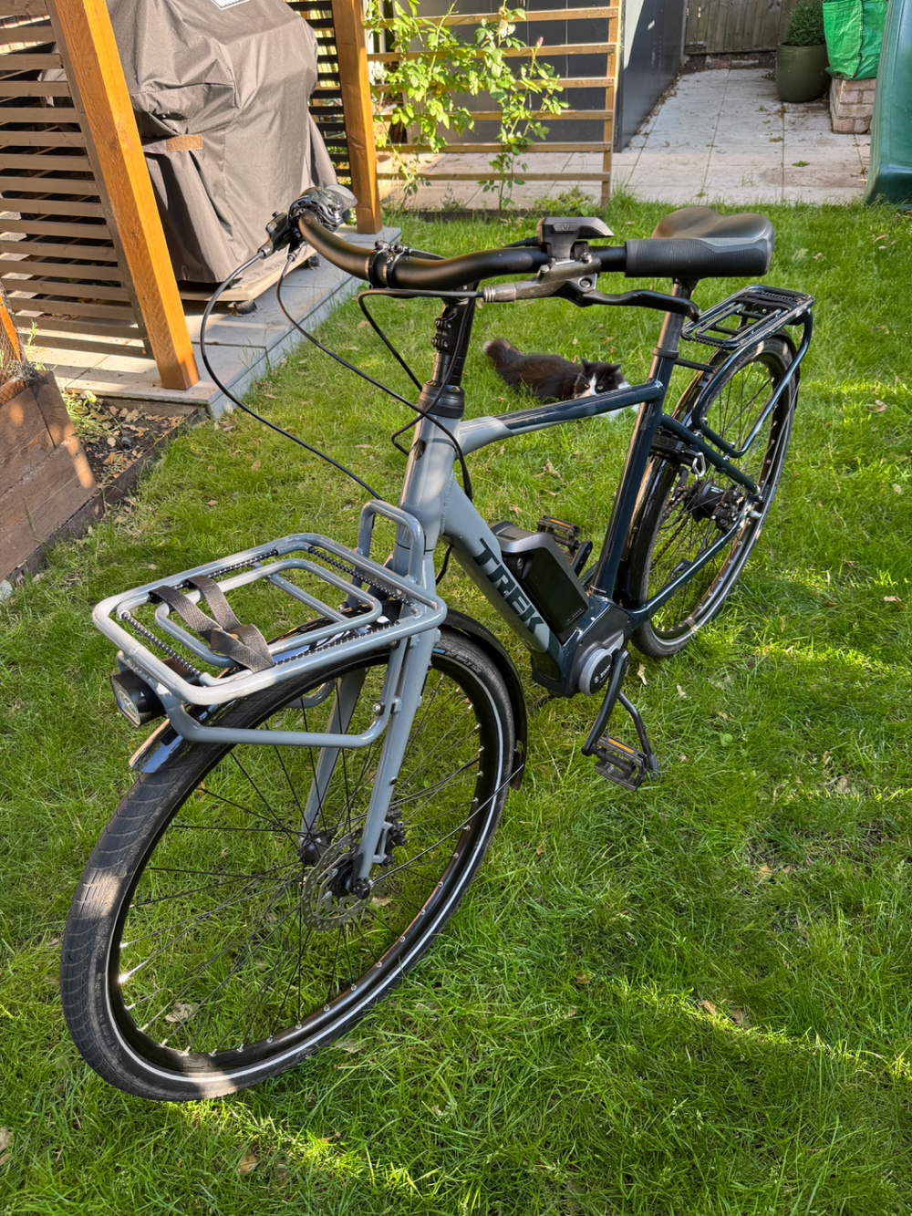 Trek District 2 Equipped 2024