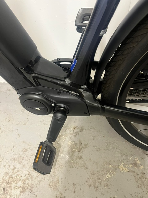 Giant Anytour E+ 1 2024