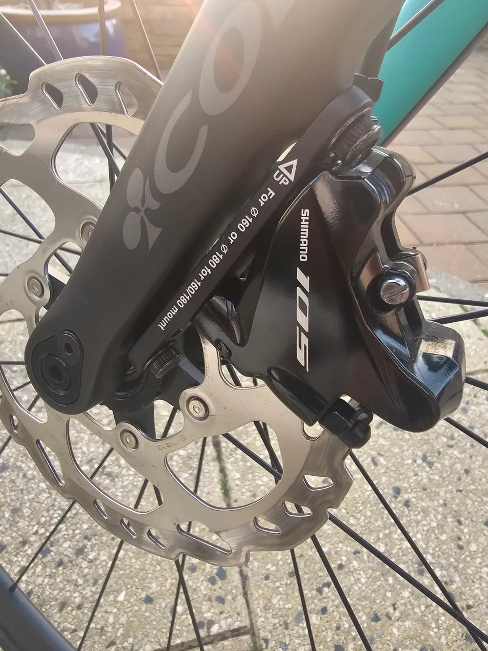 Colnago V3 Disc 105 Bike 2022