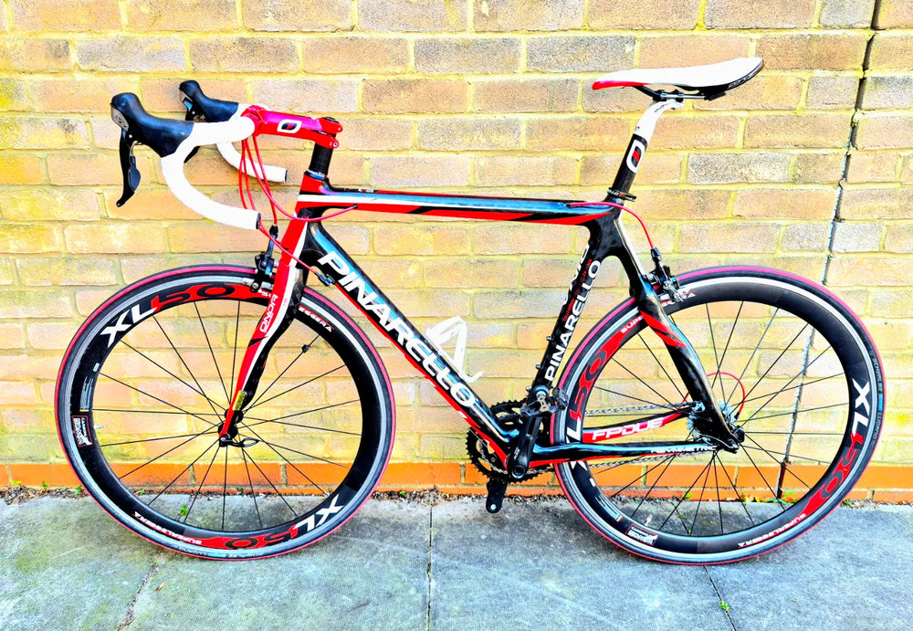 PINNARELLO PINARELLO FP DUE  MONOCOQUE 105 GROUPSET FULL CARBON ROAD BIKE 58CM23 inchesINCH FRAME  2015