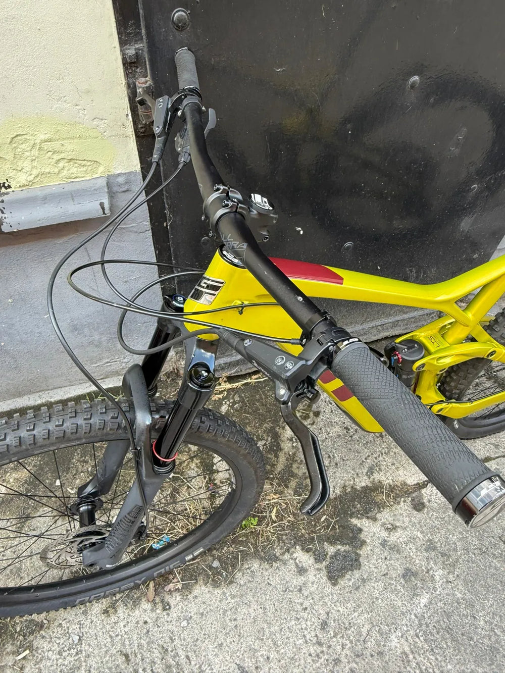 GT Sensor Carbon Elite 2020