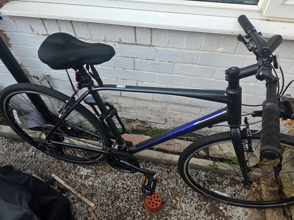 Giant Escape 3 Hybrid 2024