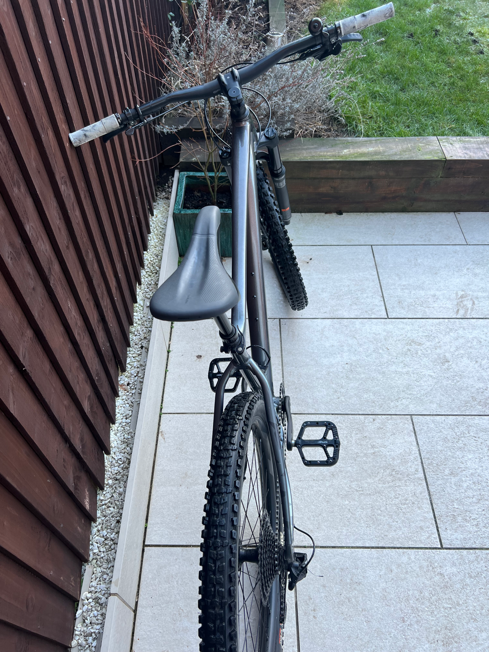 Giant Fathom 29 1 2021