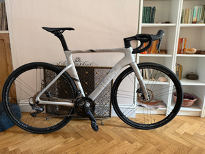 Tifosi Auriga Disc Ultegra 2023