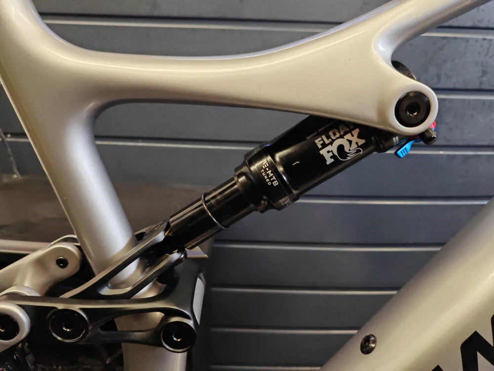 Amflow PL Carbon (800Wh) eMTB 2026
