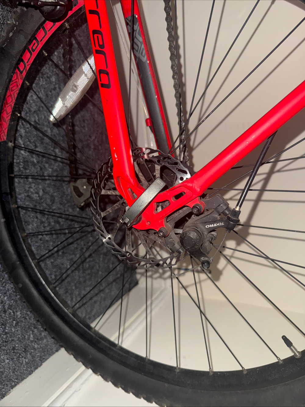 Carrera Karkinos Mens Mountain Bike 2023