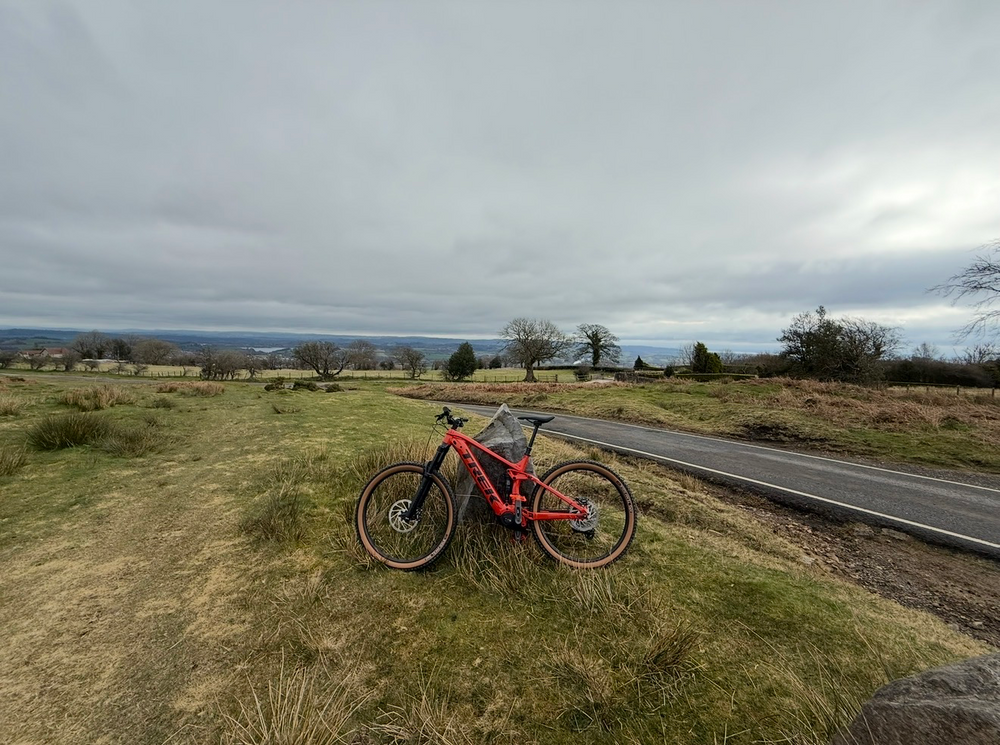 Trek Rail 8 GX AXS T-Type Gen 3 2024