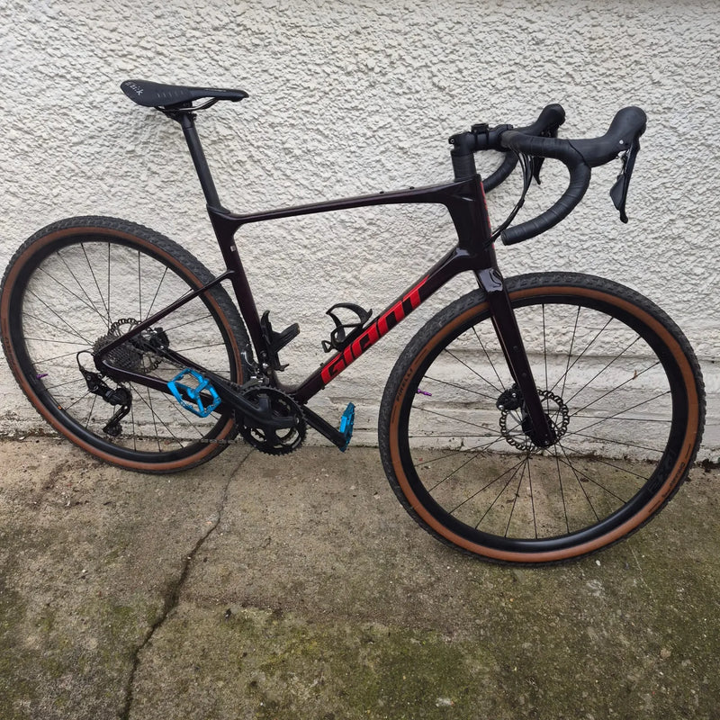 Giant Revolt - Advanced Pro 0 2023