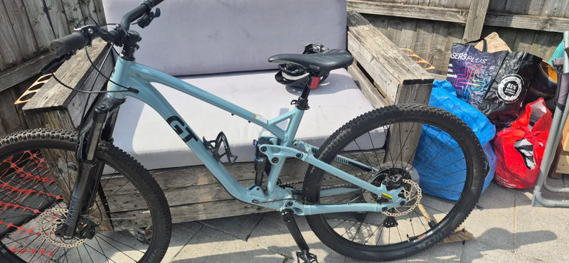 GT Sensor Carbon Pro LE 2024