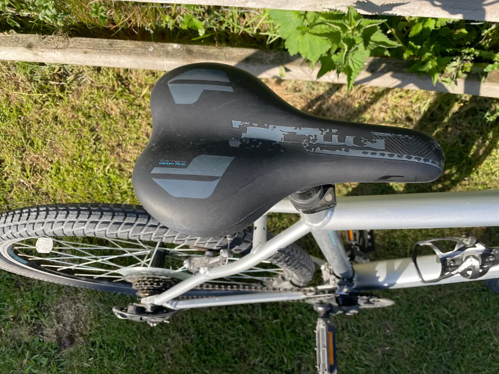Carrera Parva Womens Hybrid Bike 2020