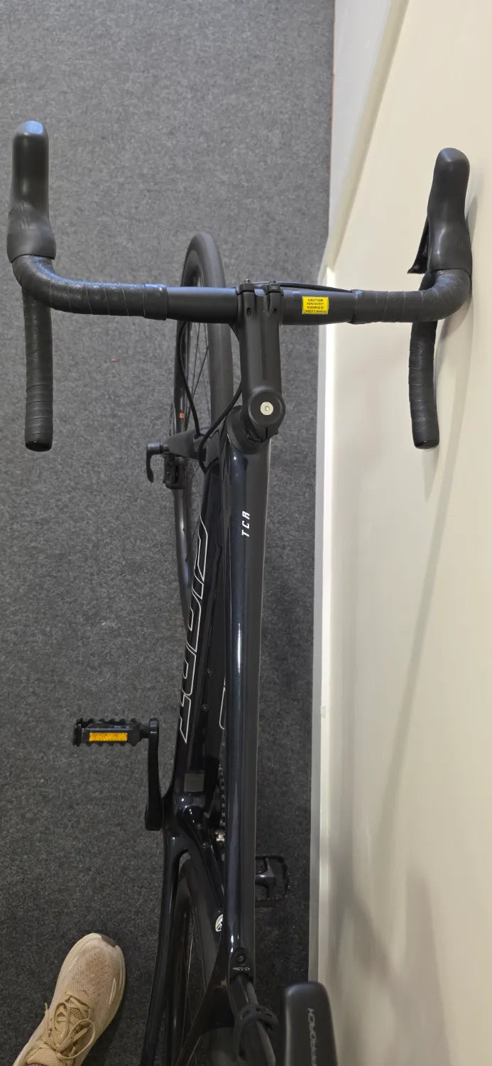 Giant TCR Advanced 1 - 105 Di2 Equipped - Asphalt 2025